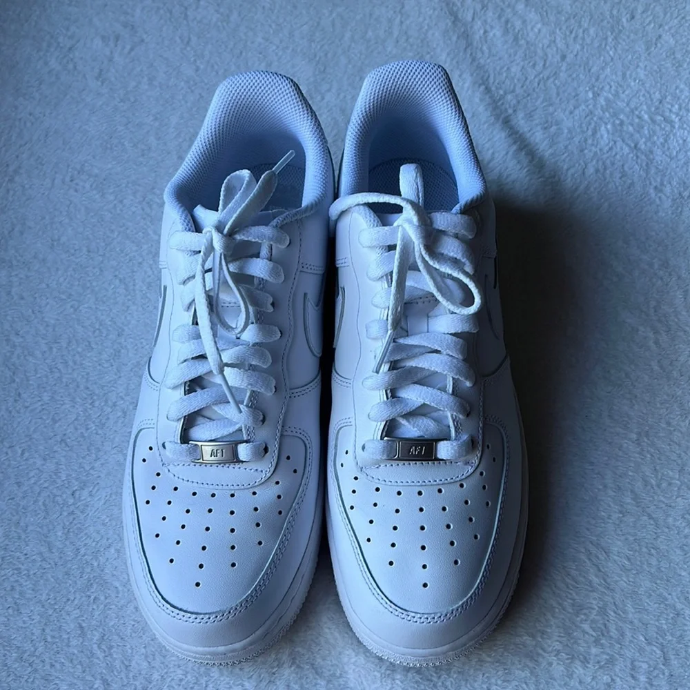 Nike -Air Force 1 Men’s Sneakers. DD8959-100